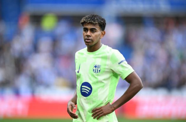 “Cậu ấy có những pha chạm bóng của Chúa”