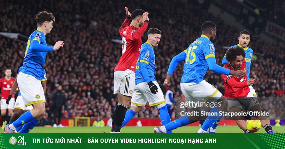 Kết quả bóng đá MU – Wolves: Zirkzee vừa may & vừa đen, mừng hụt phút 90 (Ngoại hạng Anh)