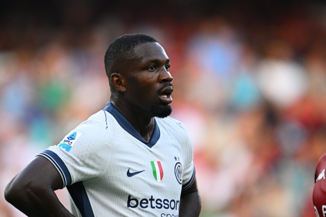 Chấm điểm Inter 2-2 Genoa; Milan 2-2 Torino: Đẳng cấp Thuram; Dấu ấn Morata