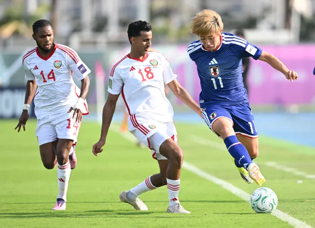 U23 Nhật Bản phô diễn sức mạnh nhà đương kim vô địch