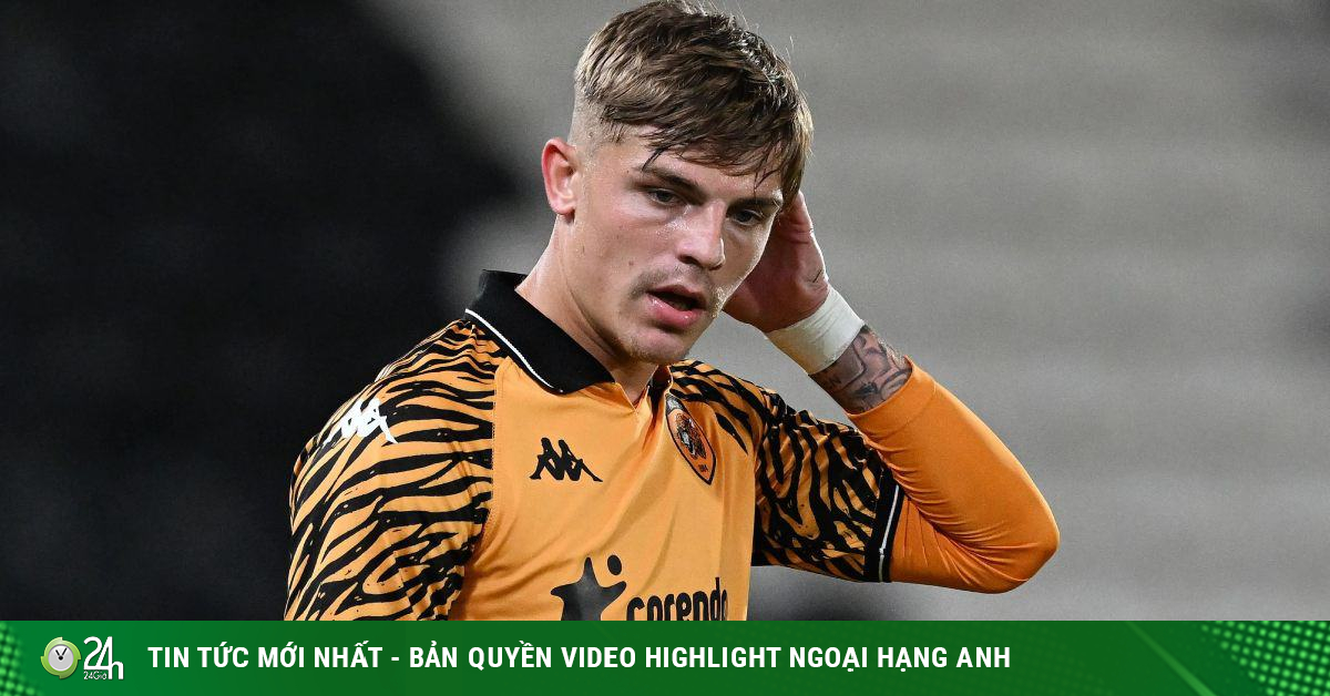 Tin mới nhất bóng đá chiều 4/2: Cựu sao MU bị sa thải chỉ sau 6 tháng